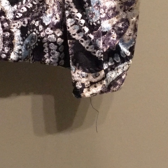 Jones New York top women’s size M shirt silky velour feel mesh inserts artsy - Picture 7 of 13